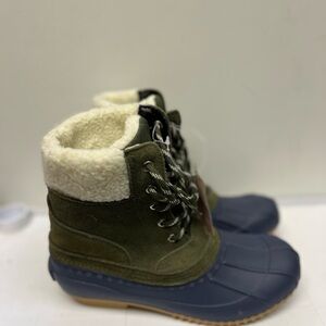 NWT Serra Women’s U.S. Size 7 Winter Boots NEW Navy Blue/Green Outdoors Footwear
